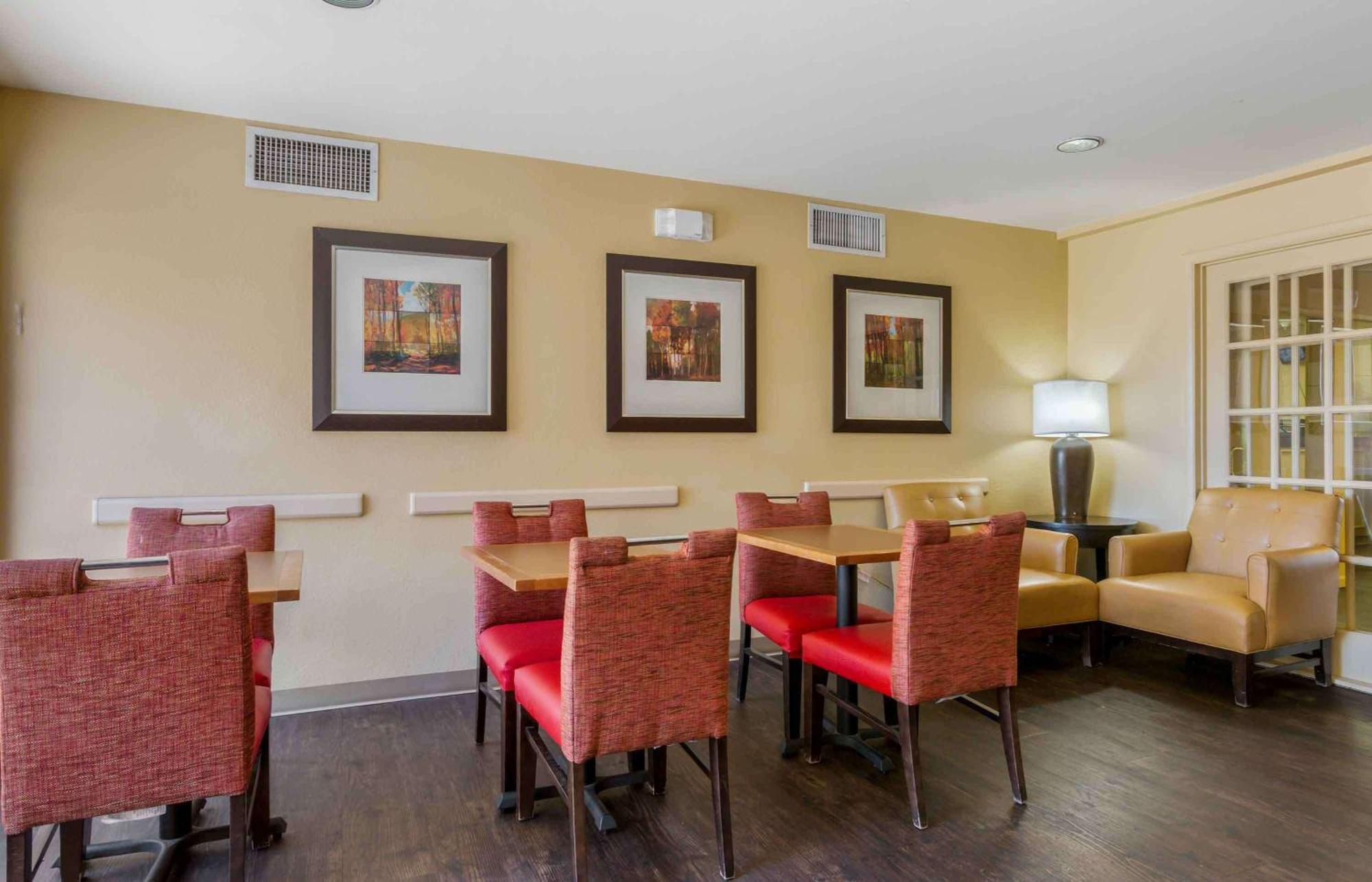 Extended Stay America Suites - Phoenix - Airport - Темпе Екстериор снимка