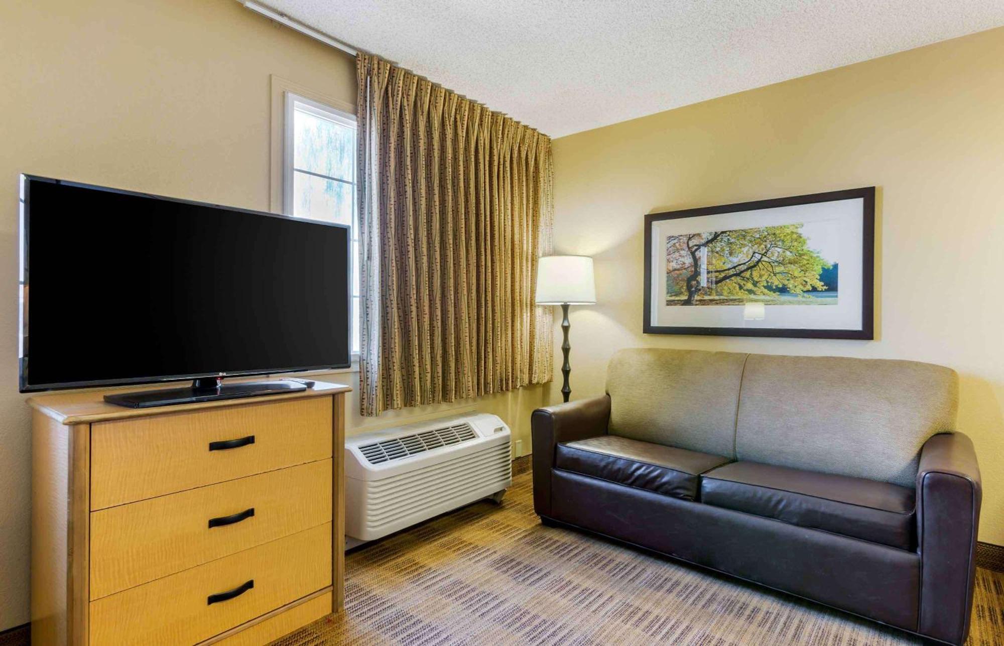 Extended Stay America Suites - Phoenix - Airport - Темпе Екстериор снимка